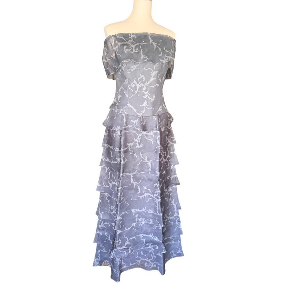 Chetta B  Gray Damask Tiered Evening Gown Two piece Size 10 Vintage Scroll print
